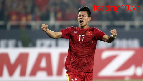 Cầu thủ Vũ Văn Thanh đang ăn mừng sau bàn thắng vào lưới Indonesia