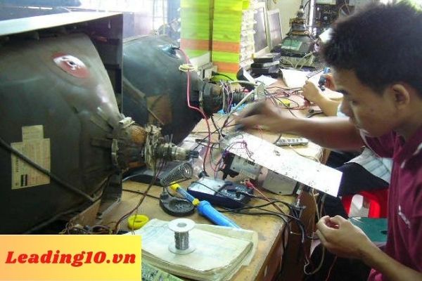 Tiệm sửa chữa điện tử Hùng tại An Giang